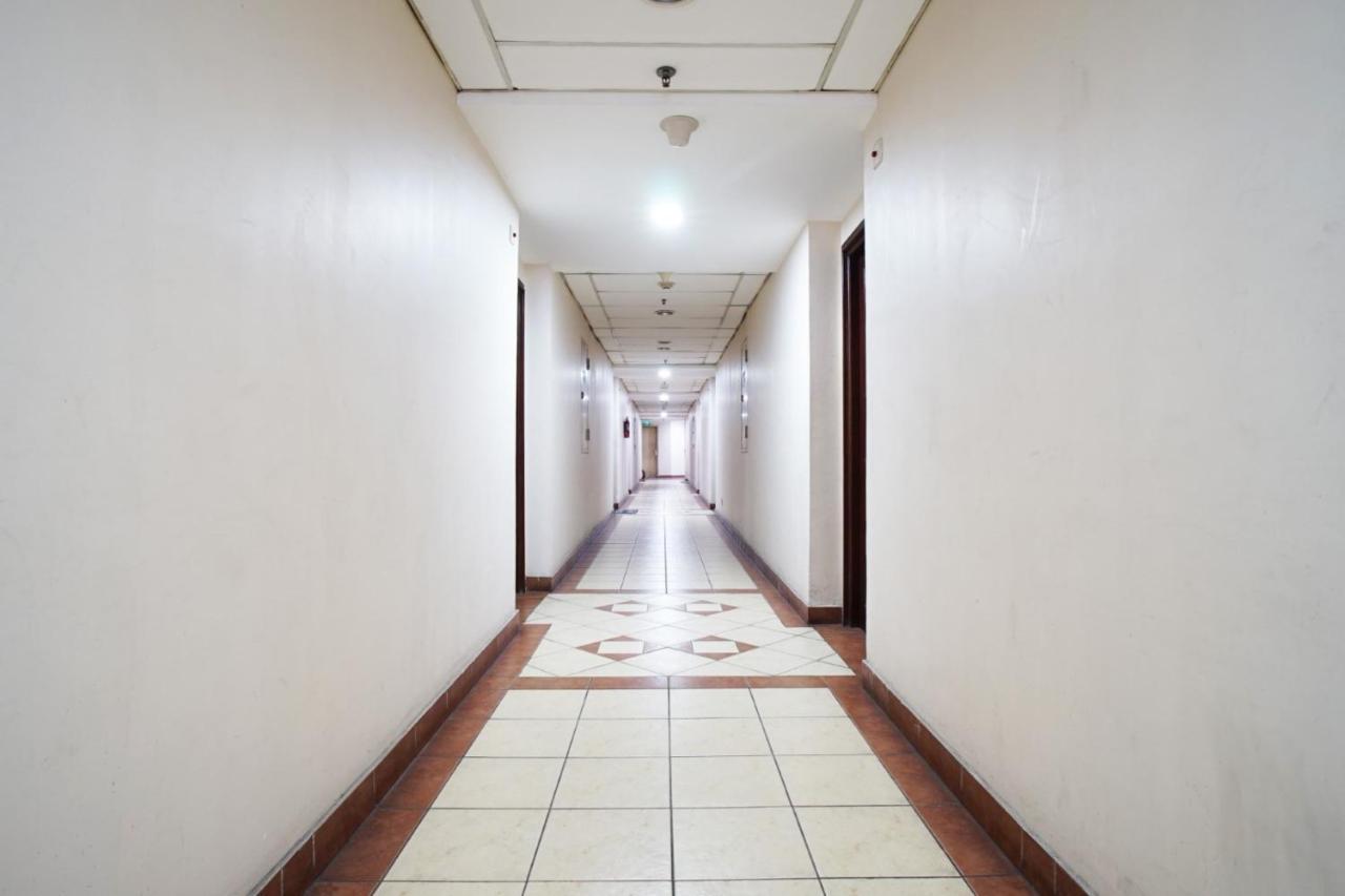 Mediterania Garden Residence I Jakarta Exteriör bild