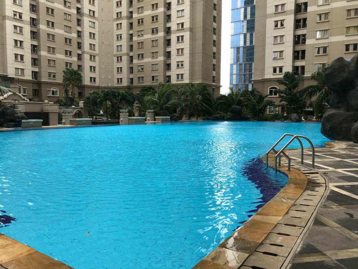 Mediterania Garden Residence I Jakarta Exteriör bild